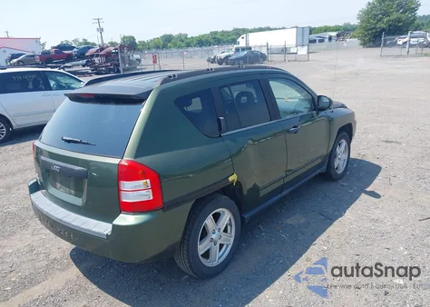 2009 Jeep Compass Sport из США, поврежденный, VIN 1J4FF47B79D232568